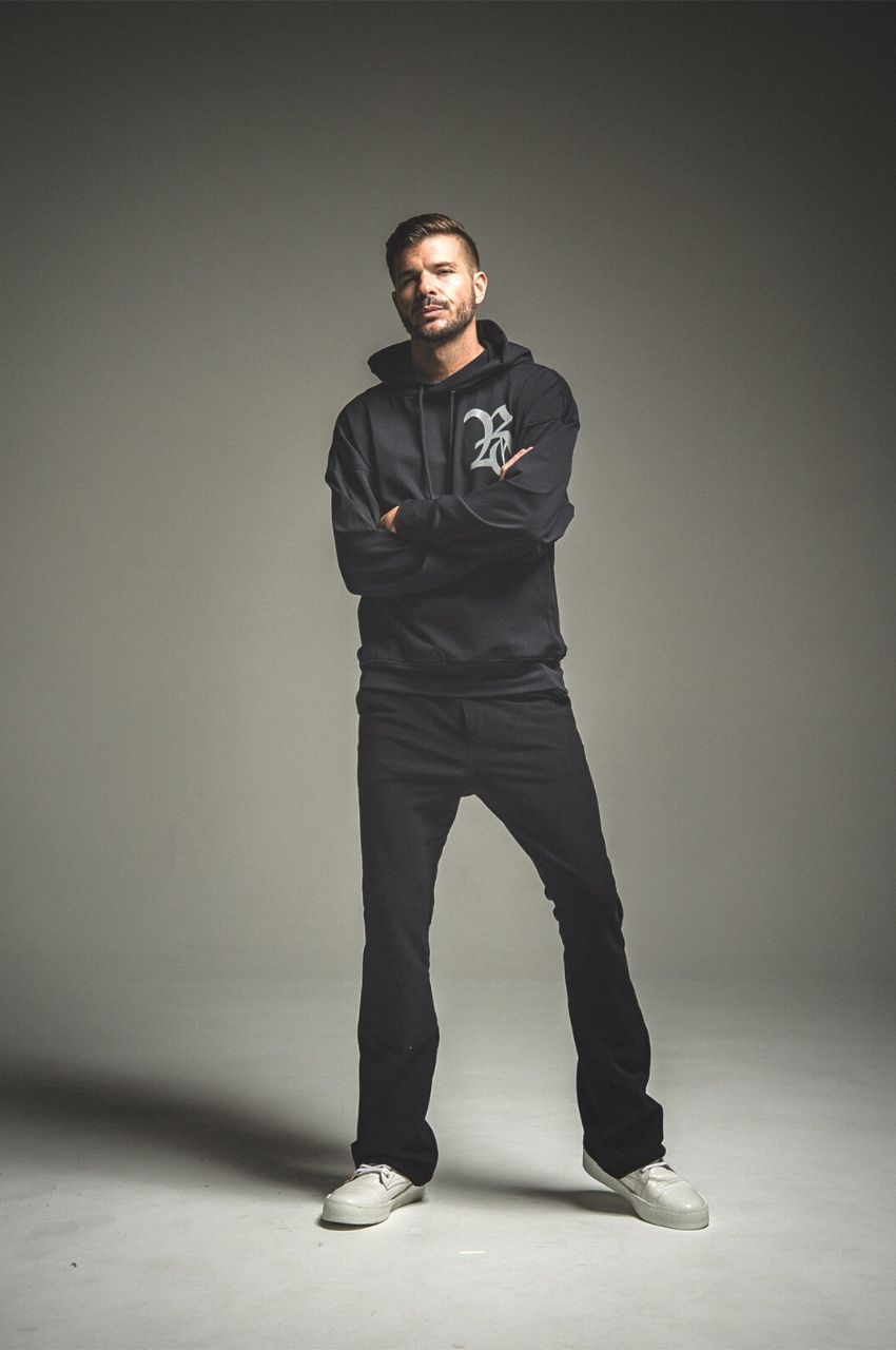 RC NYLON FLEECE LOOSE HOODIE / RCロゴナイロンパーカー