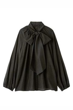 仕事帰りの女子会コーデ