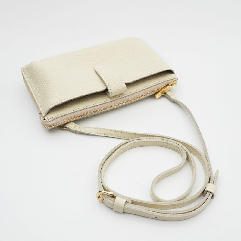 【ADRIA / アドリア】V-1371（Warm Taupe / ウォームトープ）シュリンク型押しレザー 横型スマートフォンポシェット / 牛革 / iPhone Pro入るサイズ