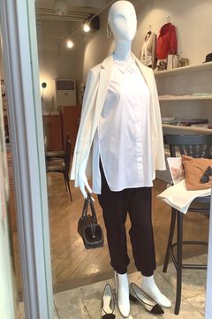 Wealth SL A Line Shirt / スリーブレスシャツブラウス
