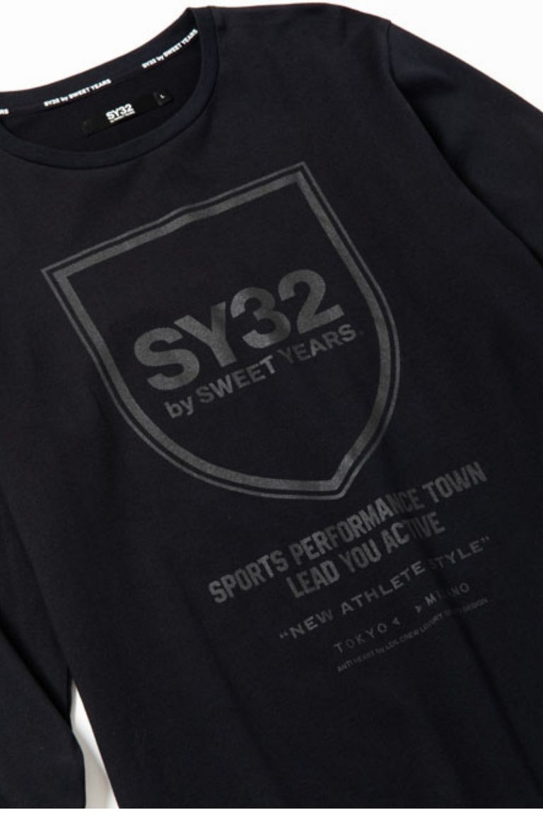 SY32 by SWEET YEARS - SHIELD EMBLEM L/S TEE | LA FEMME