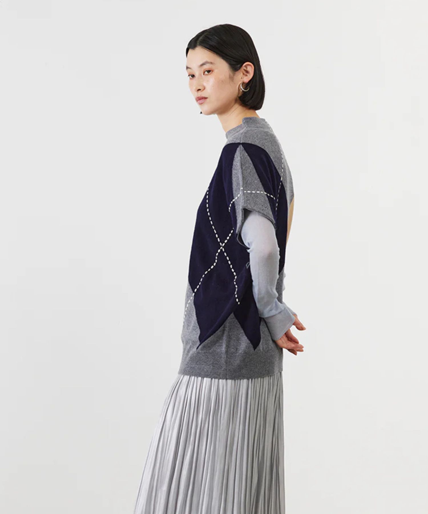 ARGYL INTARSIA VEST (CLOUD) 毛 / ハンドステッチ / 柔らかい /  ADWS-501-27