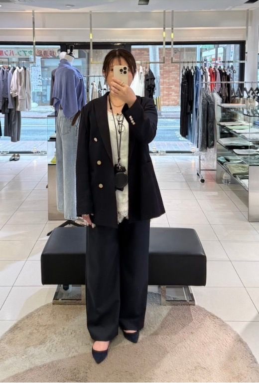 お仕事帰りにカフェでゆったり