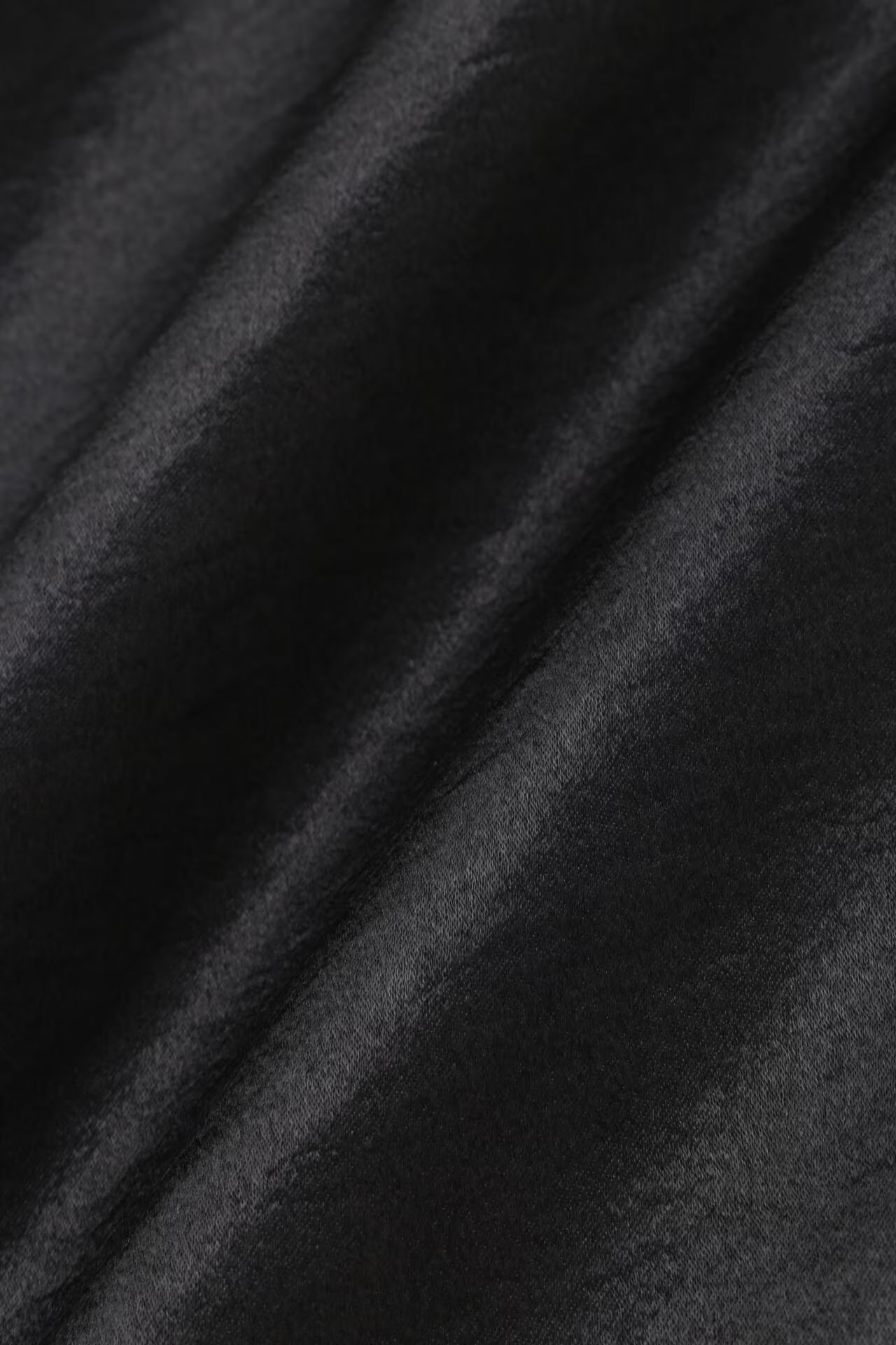 [URBAN PRECIOUS] サテンマーメイドスカート (ブラック) / ポリエステル 100% / ストレッチ / 0315120115