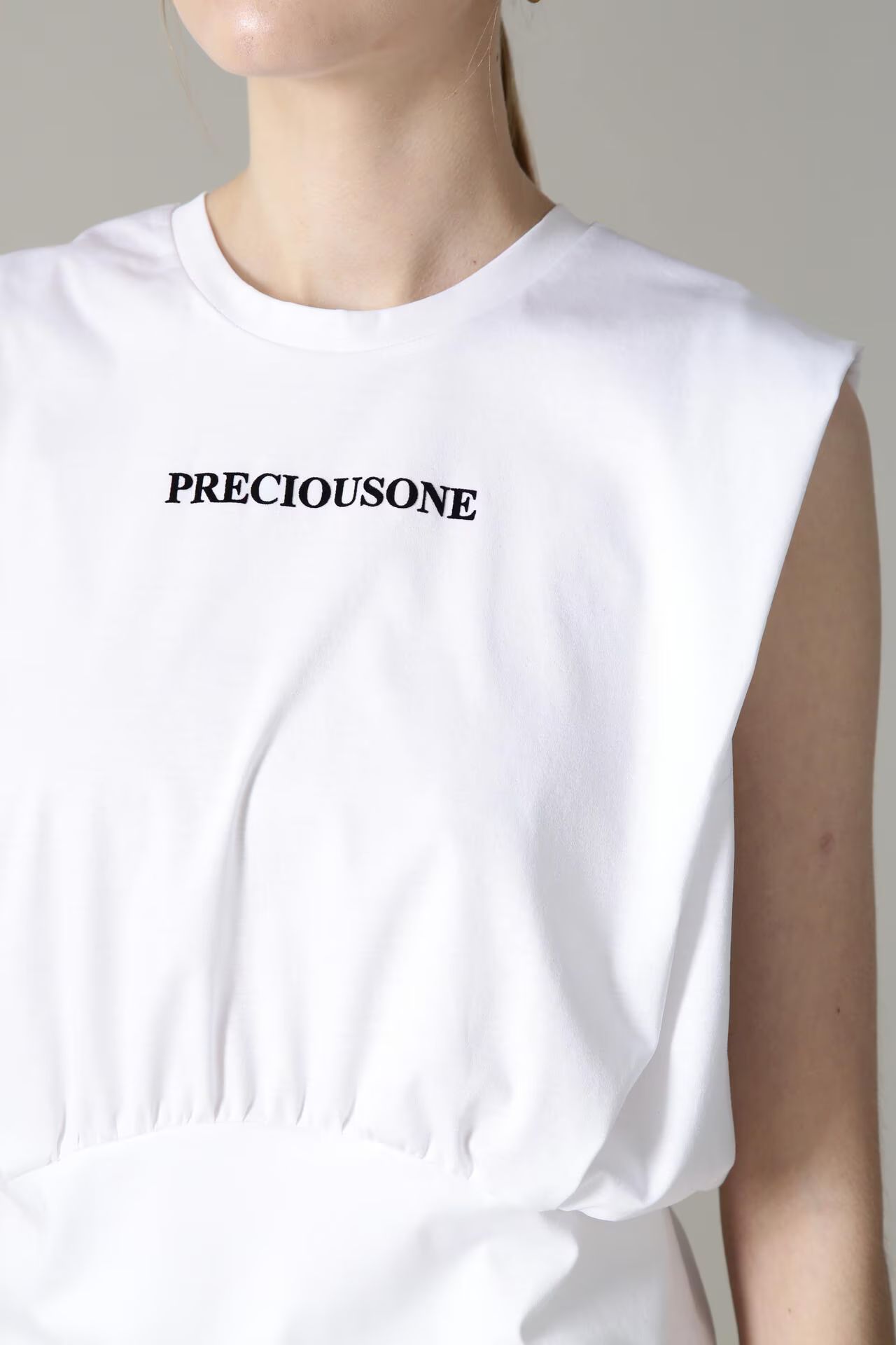 [URBAN PRECIOUS] PRECIOUSONE Tシャツ (ホワイト) / 綿 100% / ウォッシャブル / ストレッチ / 0314260711