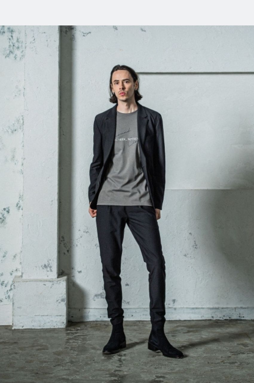 NSNF BASIC TEE (グレー) コットン / フロントロゴ / UVカット / タイトシルエット/ 手洗い可  / RC35-T-003