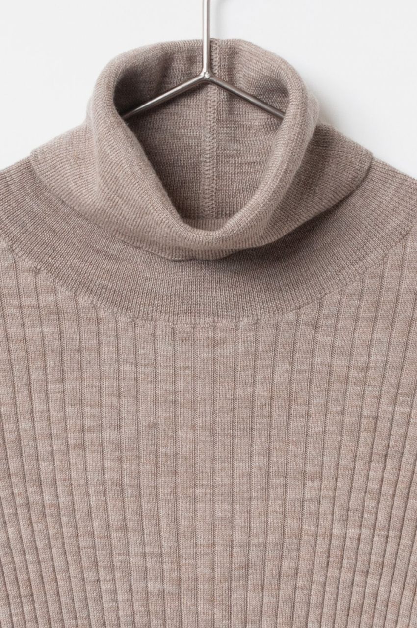 Turtleneck Rib Knit (ベージュ) 毛 / フィット感有り /Biella Yarn/ 柔らかい   /FN242-11451