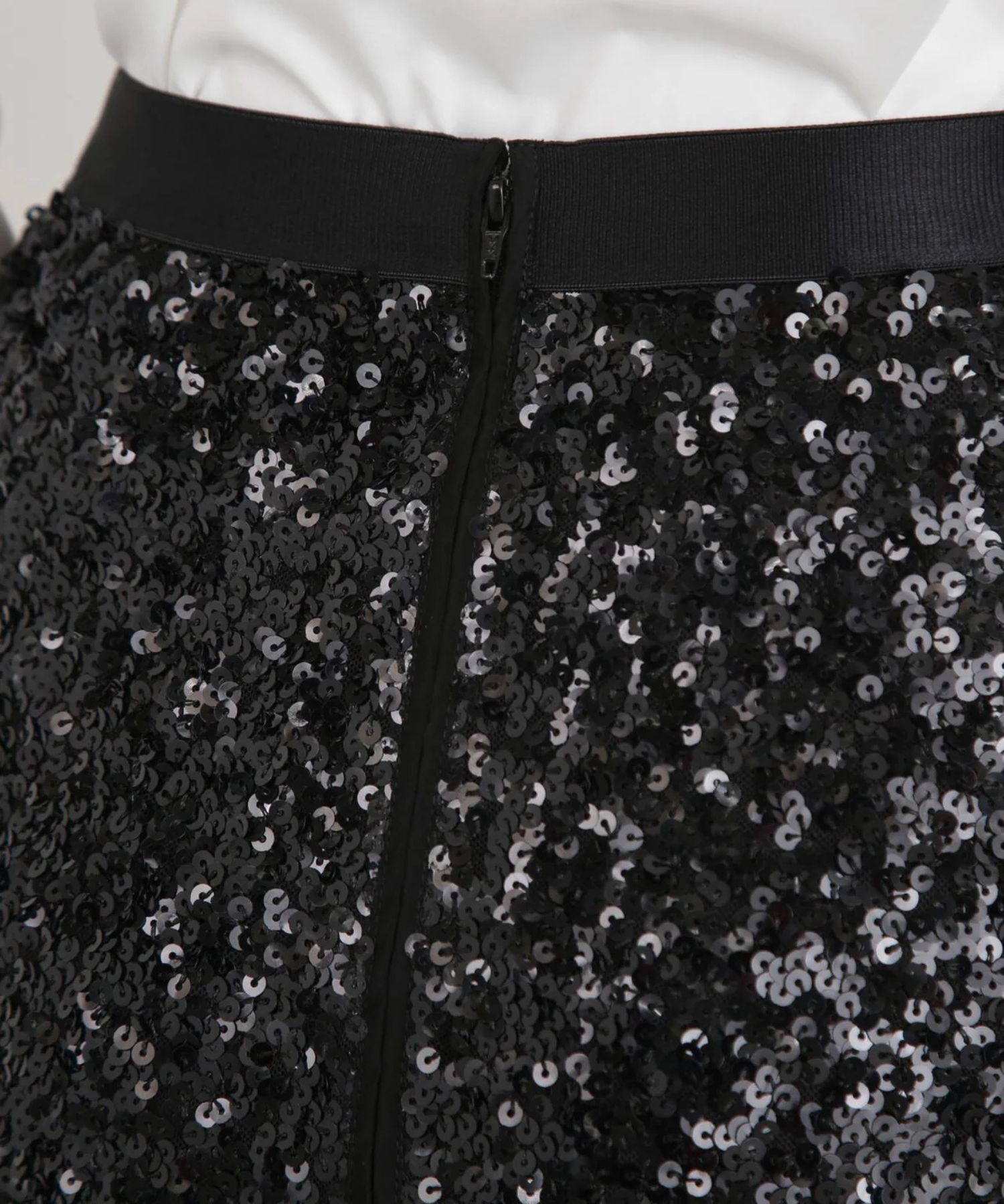 スパンコールスカート(ブラック)ポリエステル / ウエストゴム / ストレッチあり / 0315220109