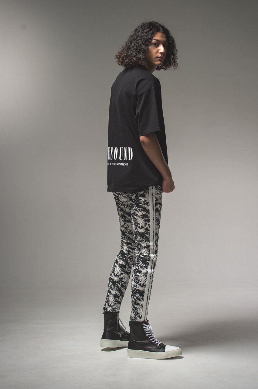 BACK ROGO LOOSE TEE / バックロゴオーバーTシャツ