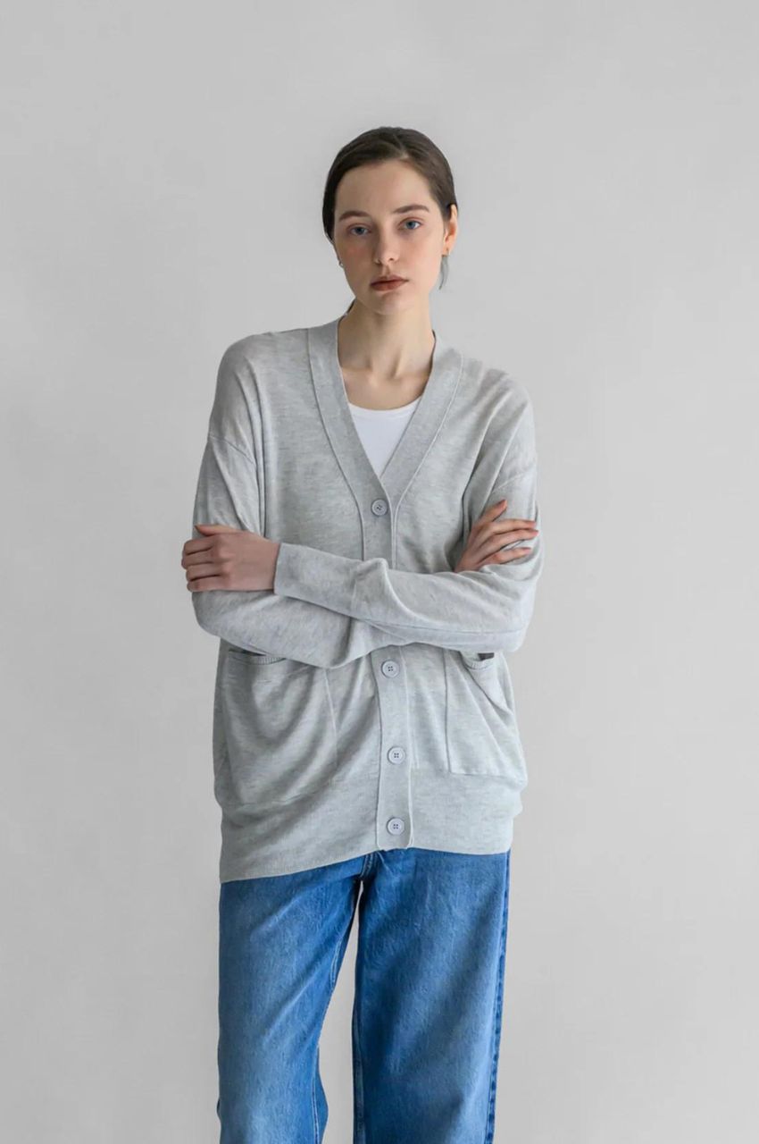 capsule Silk cashmere cardigan with pockets (L.GREY) シルク / Vネック / 静電気防止加工 / 手洗い可 /CT24118