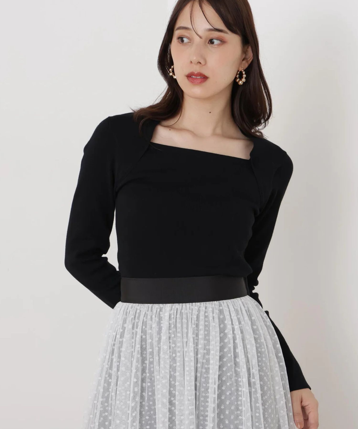 プルオーバーシンプルハイゲージ(ブラック)ポリエステル / ストレッチあり / かぶって着用 / ウォッシャブル / 手洗い可 / 0316170128