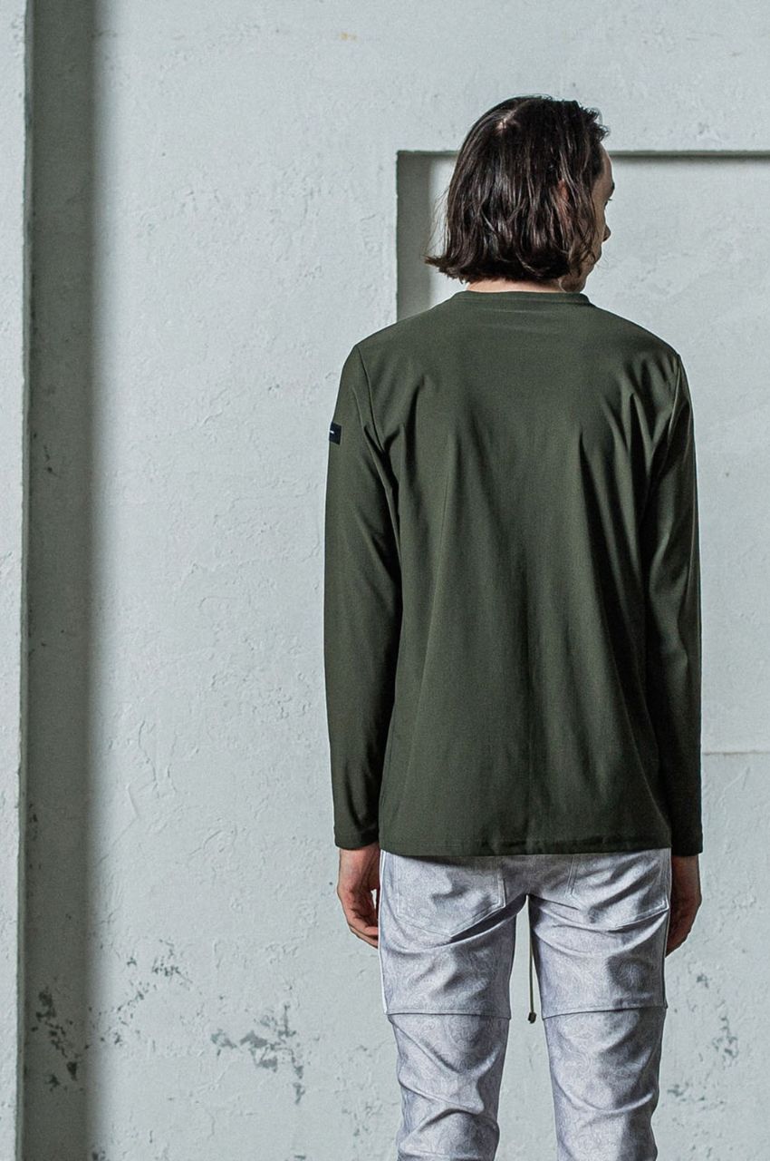 nylon longsleave Tee (カーキ) ナイロン /ボックスシルエ ット / 速乾性 / ストレッチ /  RC35-T-010