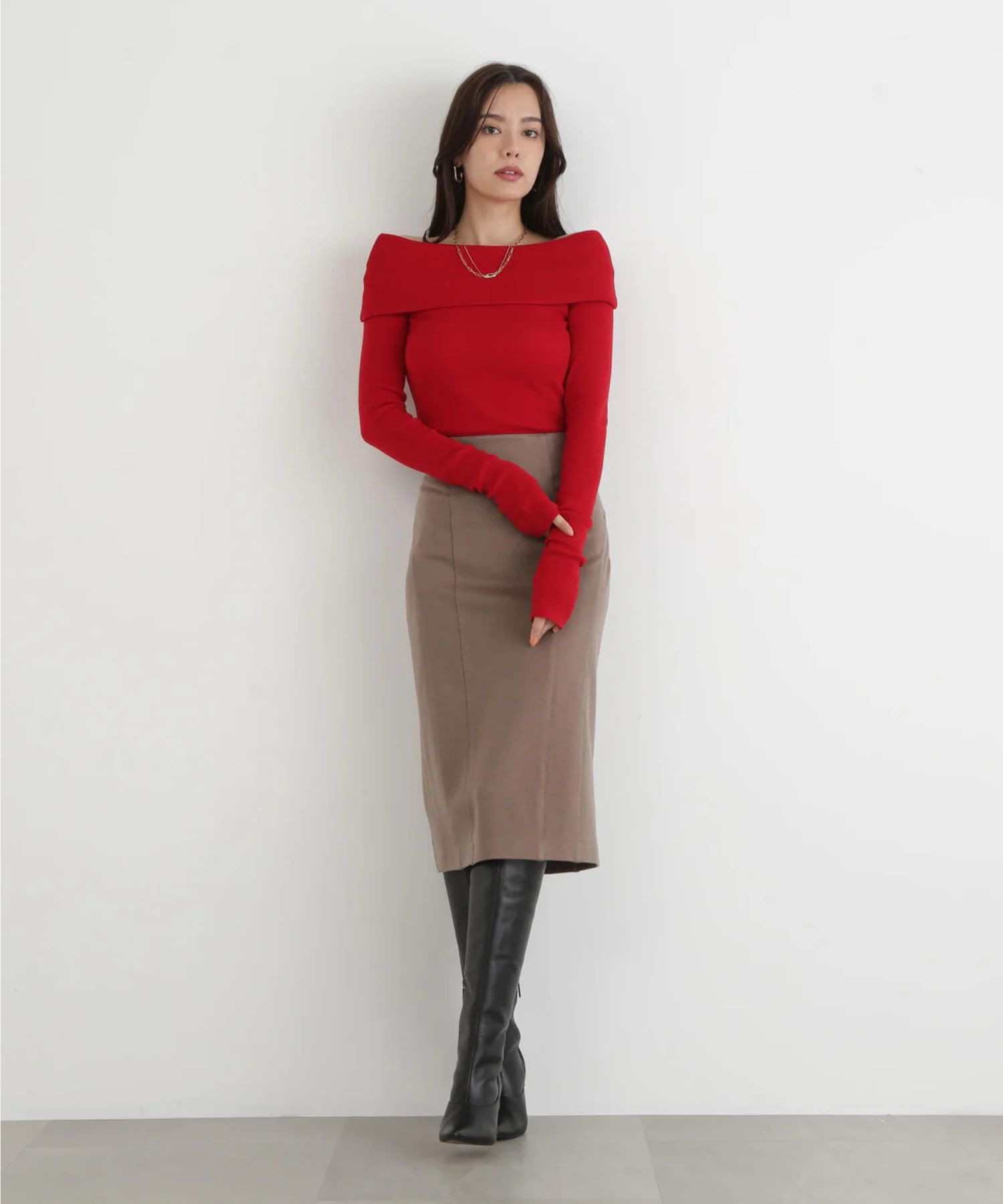 オフショルダー2WAYニットプルオーバー(レッド)ポリエステル / ウォッシャブル / 手洗い可 / かぶって着用 / 裏なし / ストレッチあり/ 0315270114