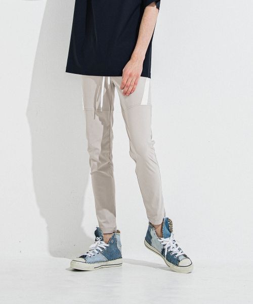 TYLER NYLON PANTS (グレージュ ) ナイロン / サイドライン / ストレッチ / ベルトループ / RC36-ST-026