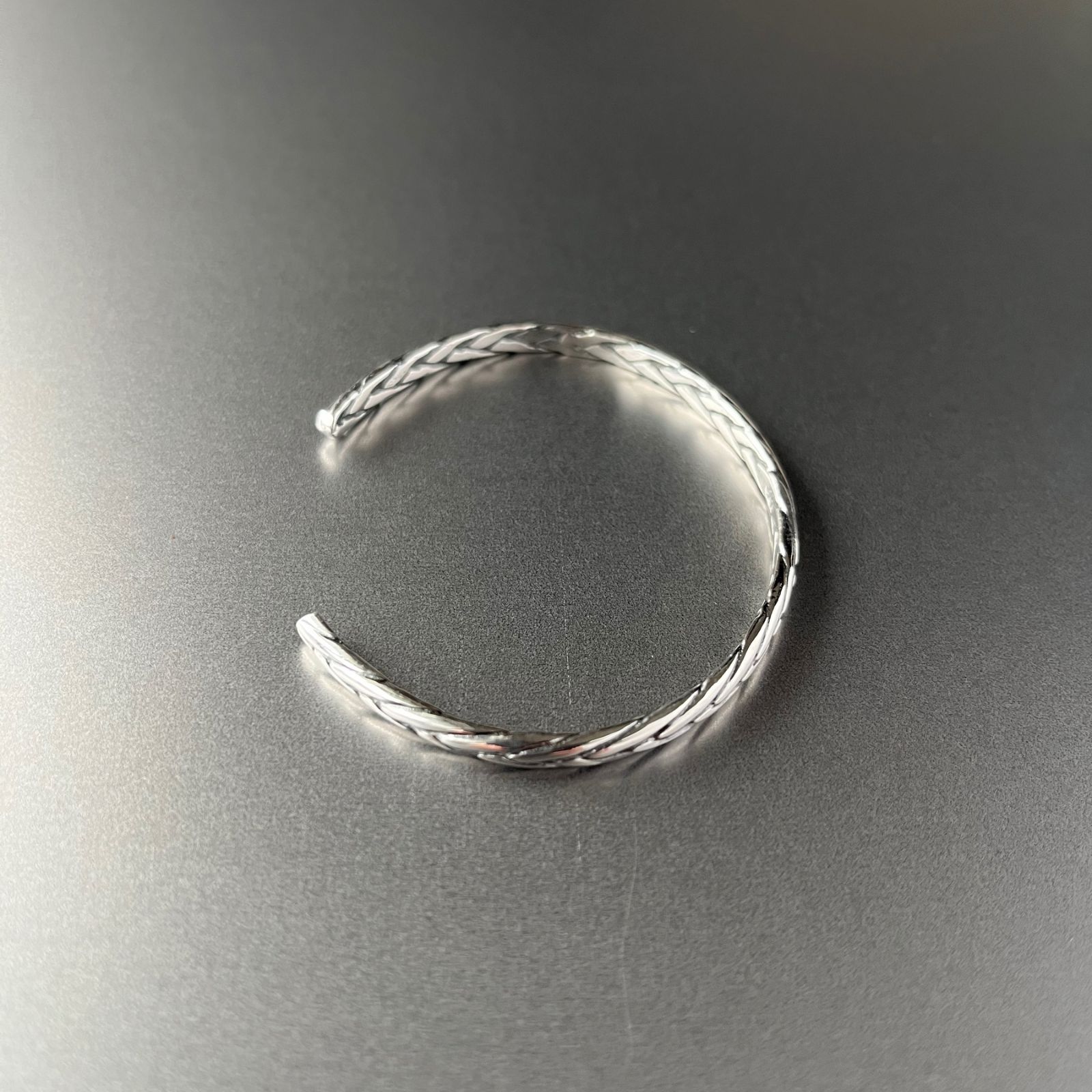 【ASSET SILVER】バングル・ツイスト / シルバー925 / 幅3.5mm / 手首周り13cm