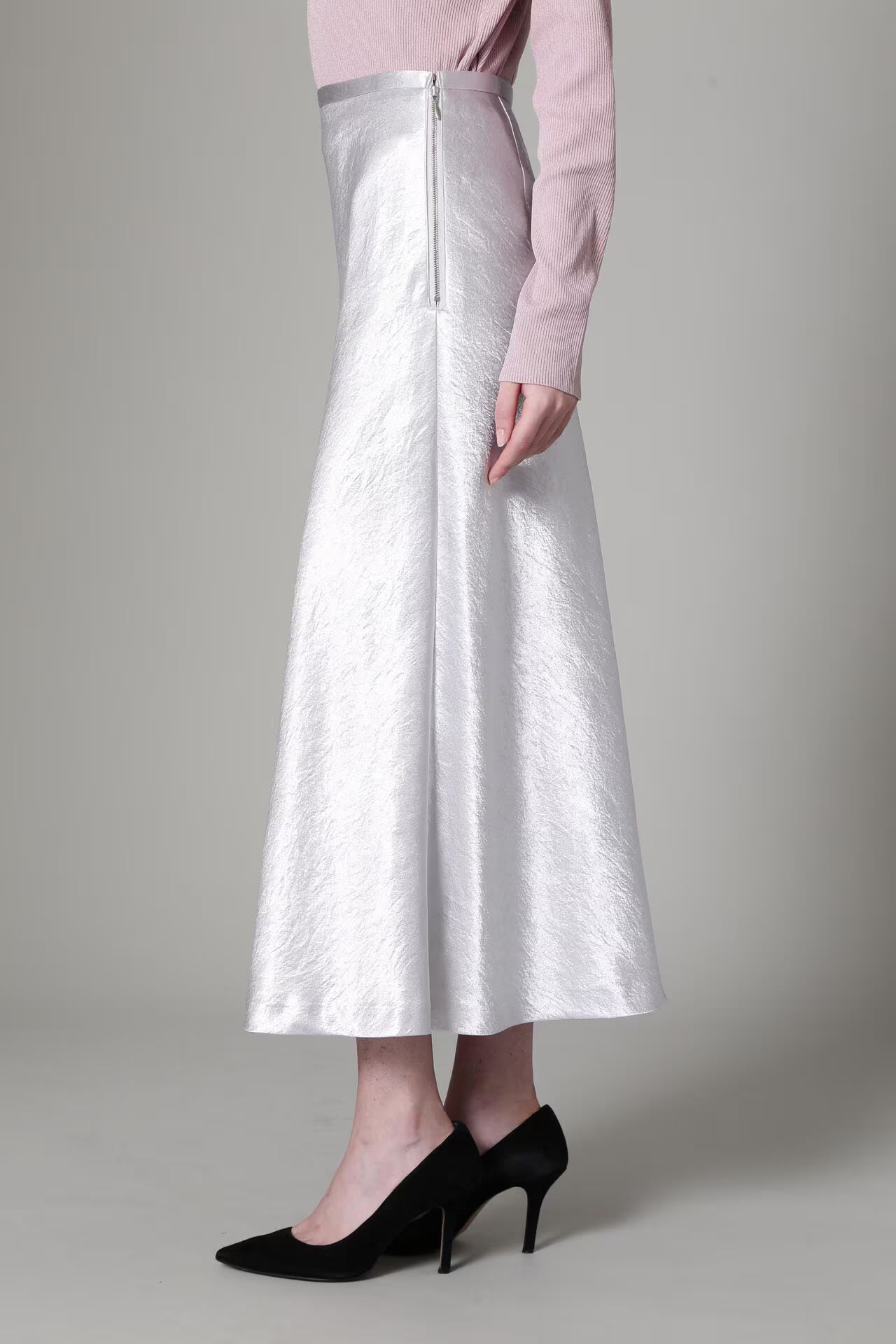 [URBAN PRECIOUS] サテンマーメイドスカート (シルバー) / ポリエステル 100% / ストレッチ / 0315120115