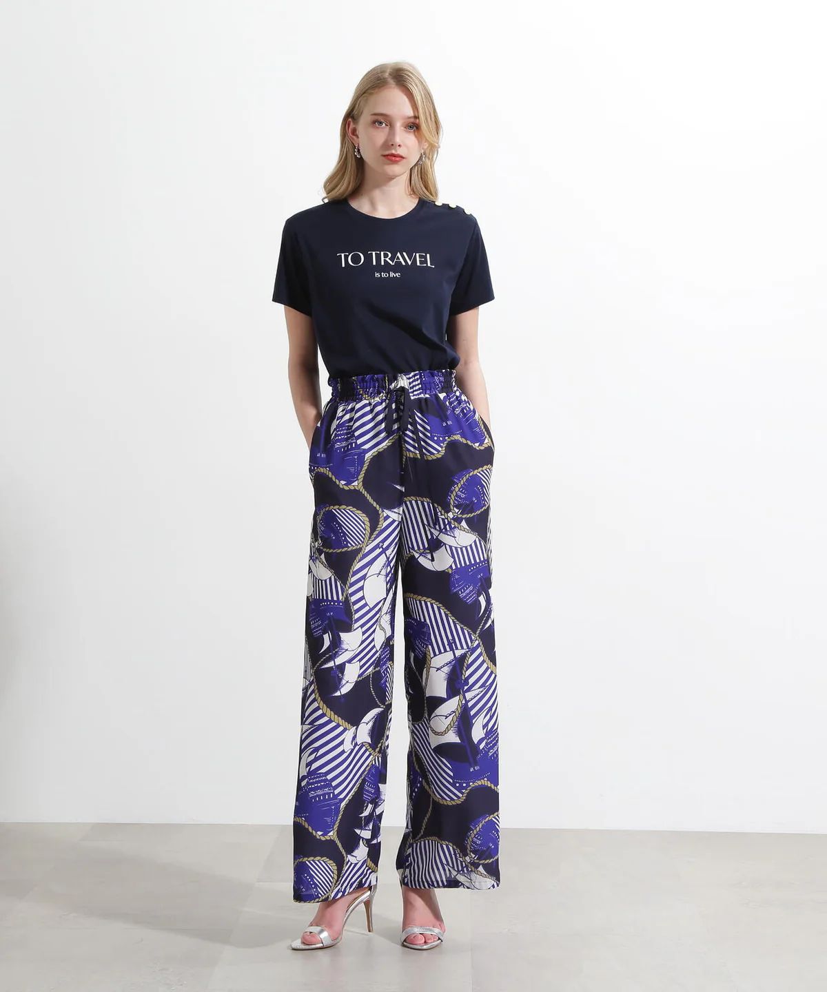 "TO TRAVEL" ロゴTシャツ (ネイビー) / 綿 100% / ウォッシャブル / 0315160521