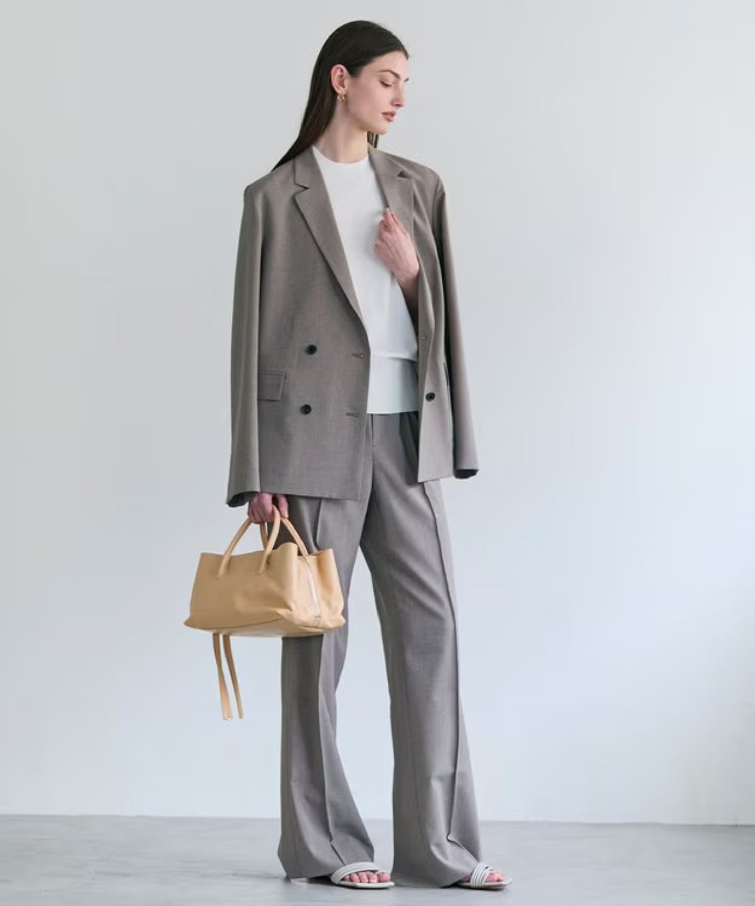 【イージーケア・セットアップ対応】BATEAU / バックスリット ストレートパンツ (Taupe) ポリエステル / ウエスト総ゴム / 吸水速乾 /UVケア / 接触冷感機能 / PRCWLM0002