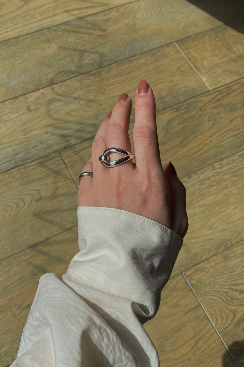KNOT RING 2301004 SILVER / リング（シルバー）シルバー925 / シルバー1000コーティング / 箱付き / ギャランティーカード付 / 日本製【正規販売店】