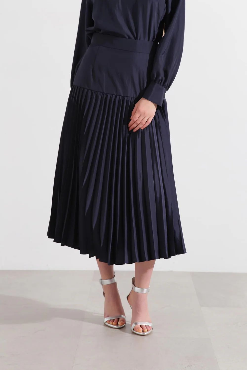 ヨークプリーツスカート (ネイビー) / ポリエステル 100% / 0315120220
