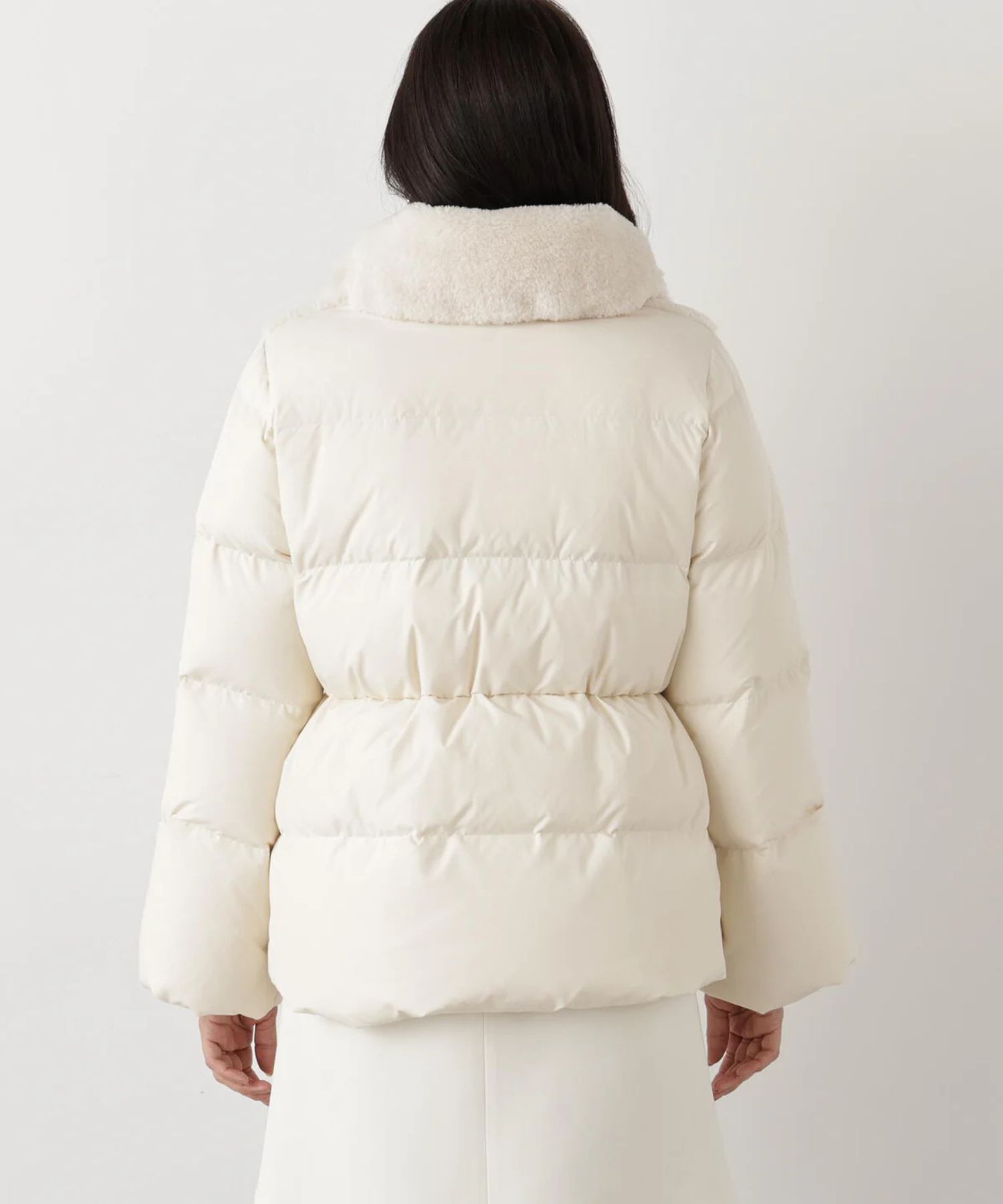 ファーコンビビックカラーミドルダウンコート(エクリュ)ナイロン / 前ドット釦あき / 裏地付き / ポケット×2 / 0315252102