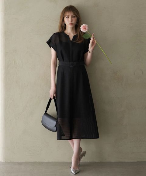 メッシュレースコンビワンピース(ブラック) ポリエステル / ストレッチなし / 裏地なし / 前比翼あき / 脇ポケット×2 / アンダードレスつき / 0136140406