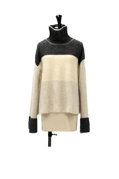 Raccoon slit sleeve turtle neck  (M.GREY x M. GREY) ウール / 静電気防止加工 / 袖口スリット / 柔らかい / CT24330