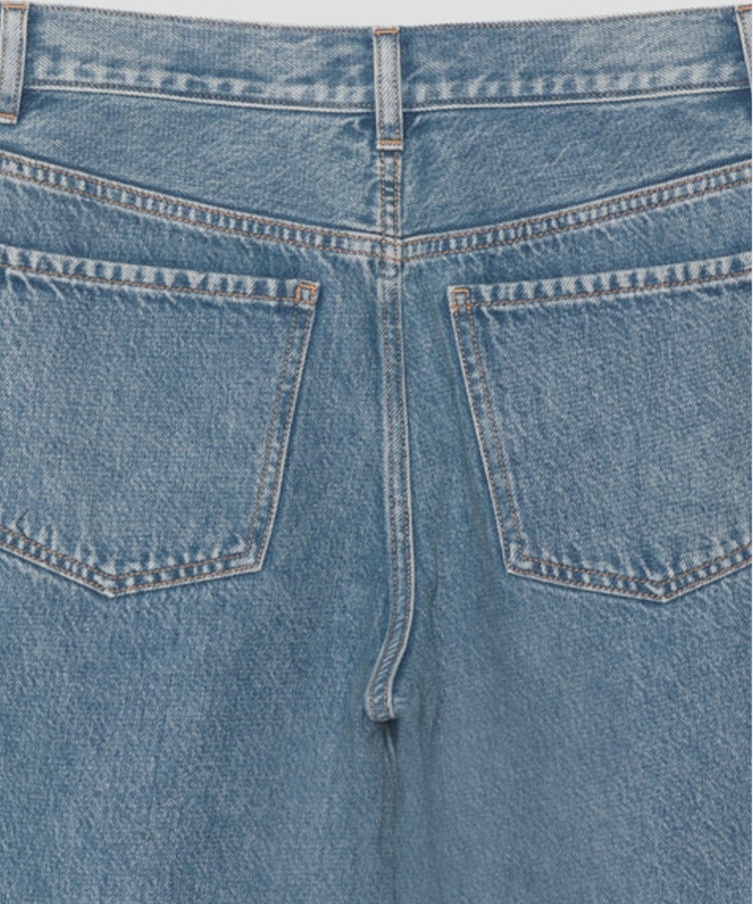 Relaxed Denim Hi Waist Short (アイスブルー) 綿 / ハイウエスト / 柔らかい / ウォッシャブル / 01-5206409