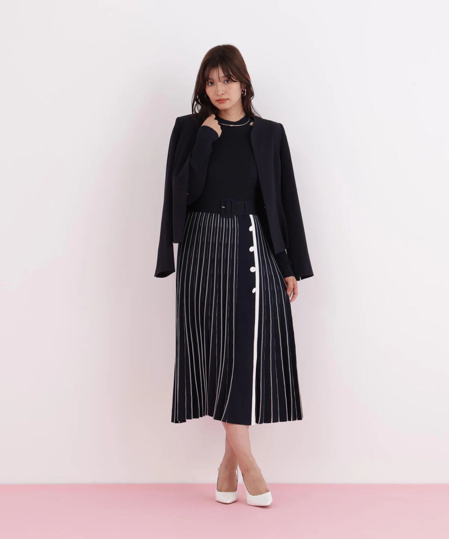 キーネックペプラムジャケット (ネイビー)アセテート / ストレッチなし / 裏地付き / 前ホックあき / 肩パットあり / 0316150112