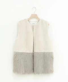 FAUX-FUR PANEL VEST (GREY) ポリエステル / 後身頃ニット / ミドルレングス / ADWS-501-26