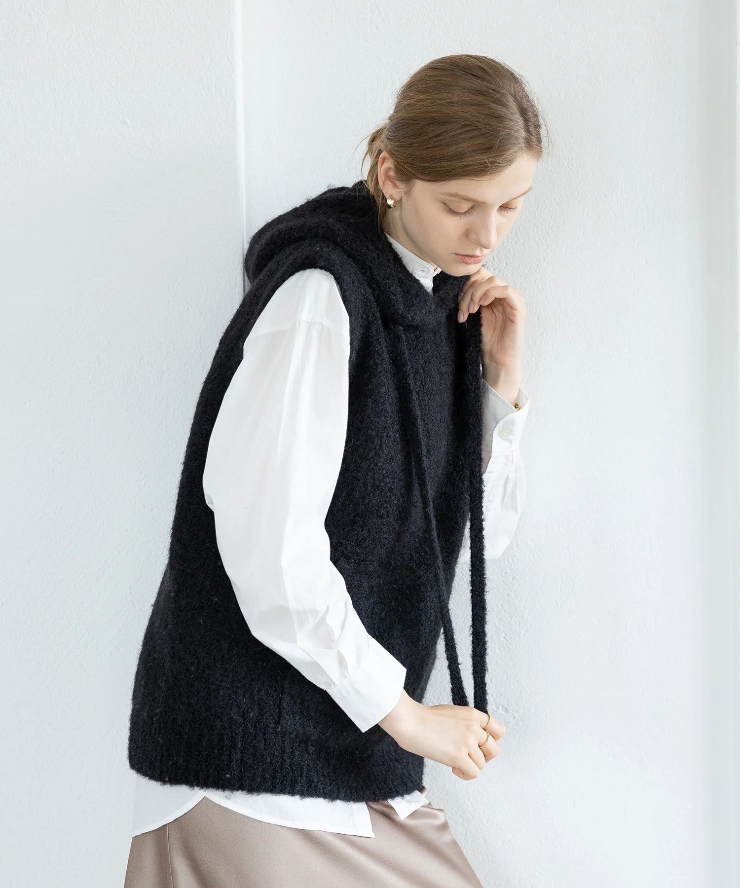 alpaca loop hoodie vest (BLACK) アルパカ / 保湿性 / ベビーアルパカ / 静電気防止加工 / 軽量 / CT25318