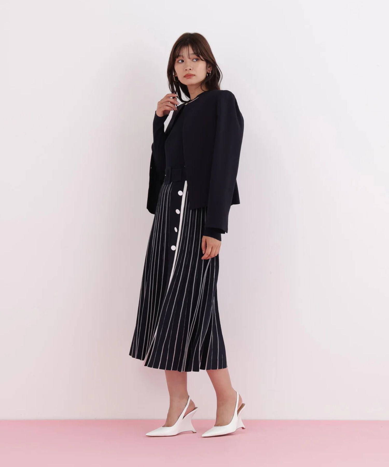 キーネックペプラムジャケット (ネイビー)アセテート / ストレッチなし / 裏地付き / 前ホックあき / 肩パットあり / 0316150112