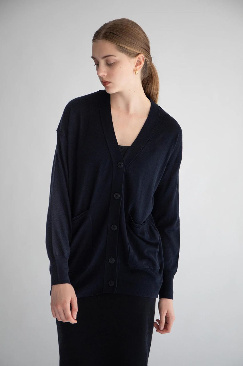 capsule Silk cashmere cardigan with pockets (BLACK) シルク / Vネック / 静電気防止加工 / 手洗い可 /CT24118