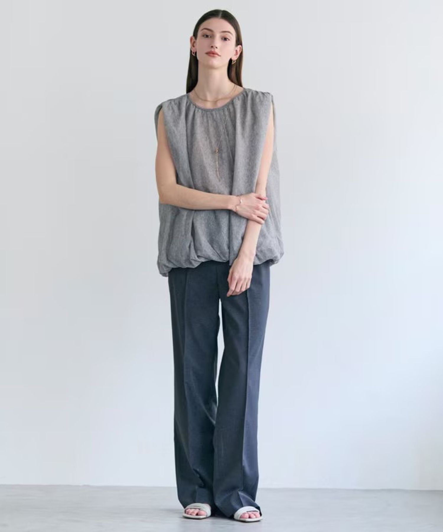 【イージーケア・セットアップ対応】BATEAU / バックスリットストレートパンツ (Charcoal) ポリエステル / ウエスト総ゴム / 吸水速乾 /UVケア / 接触冷感機能 / PRCWLM0002