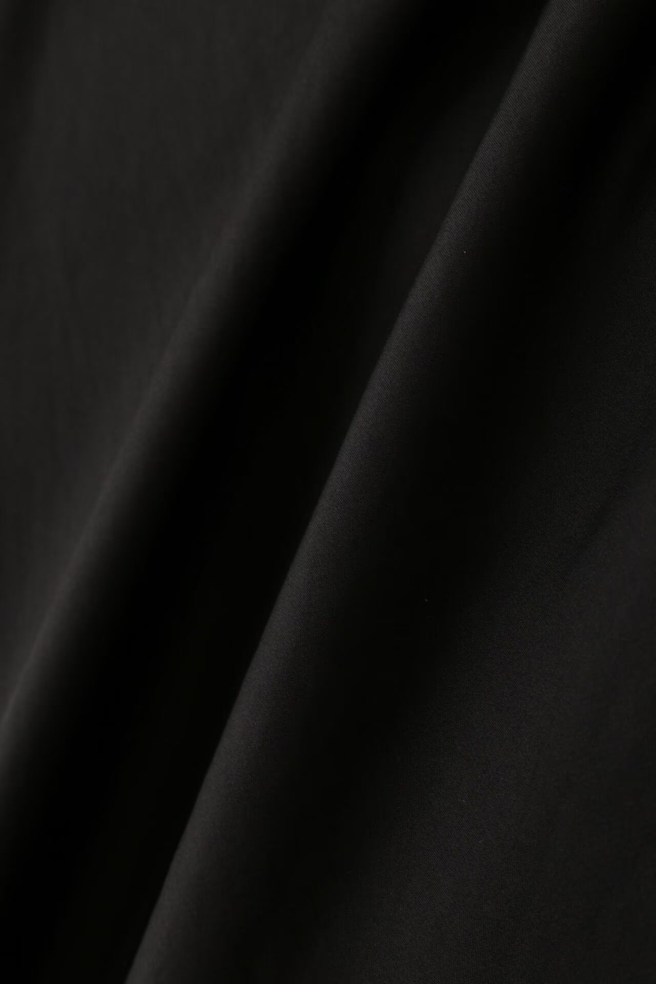 バックリボンレースブラウス（ブラック）レーヨン / ストレッチ / キャミソール付き / ボタニカル
