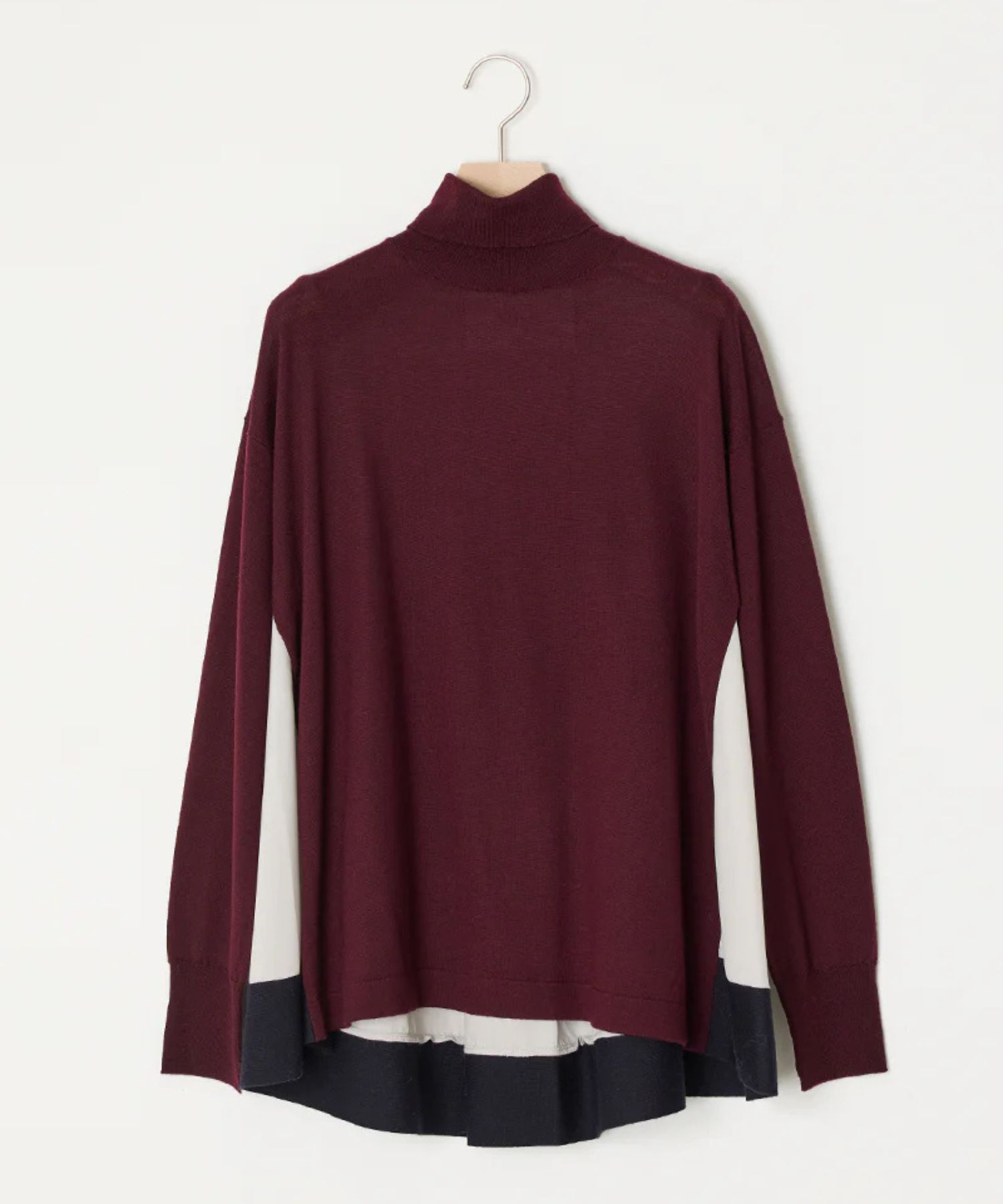EXTRAFINE MERINO WOOL TURTLE-NECK (BORDEAUX) 毛 / フレアシルエット / 後身頃スパンローン /タートル  / ADWS-501-31