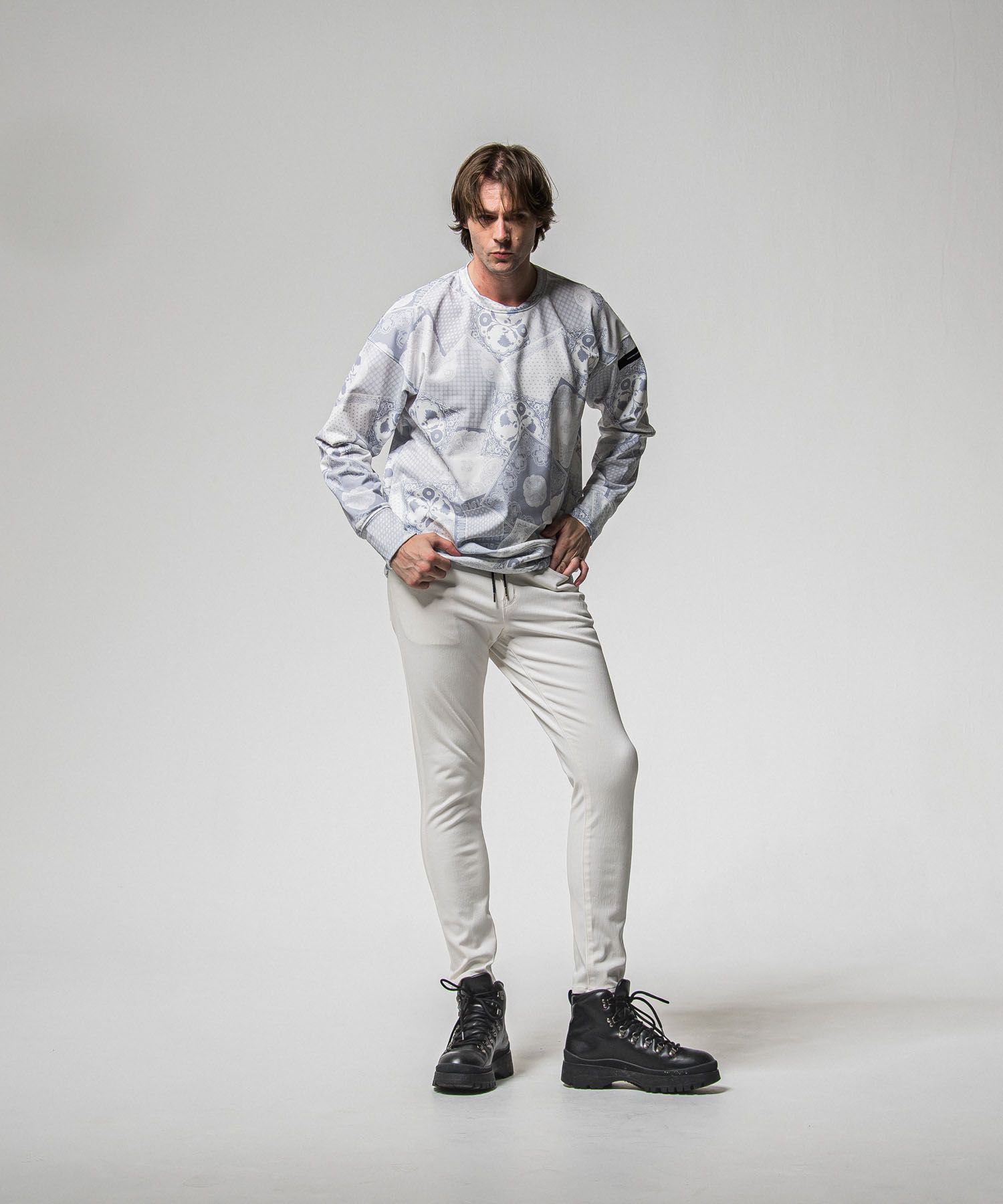 paisley back fleece drop trainer ( GREY) ポリエステル / ペイズリー柄 / 裏起毛 / ストレッチ / RC38-C-008