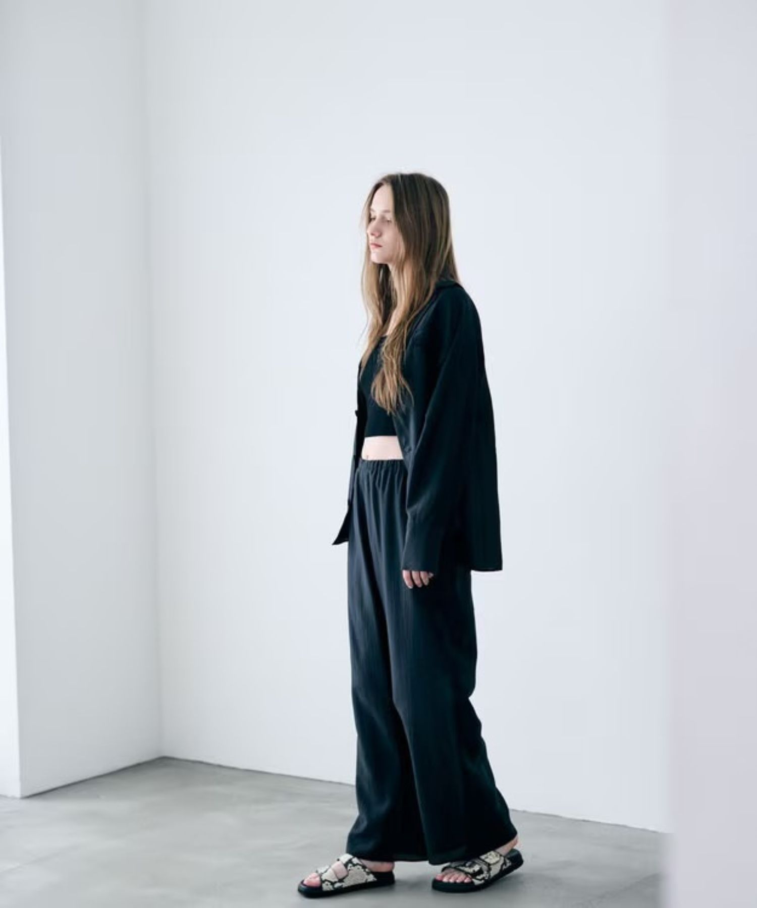 リヨセルシルクローンギャザーパンツ(ブラック) セルロース / ウォッシャブル / 手洗い可 / ウエストゴム / PRUVLM0405