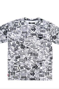 GRAPHIC TEE/グラフィックTシャツ
