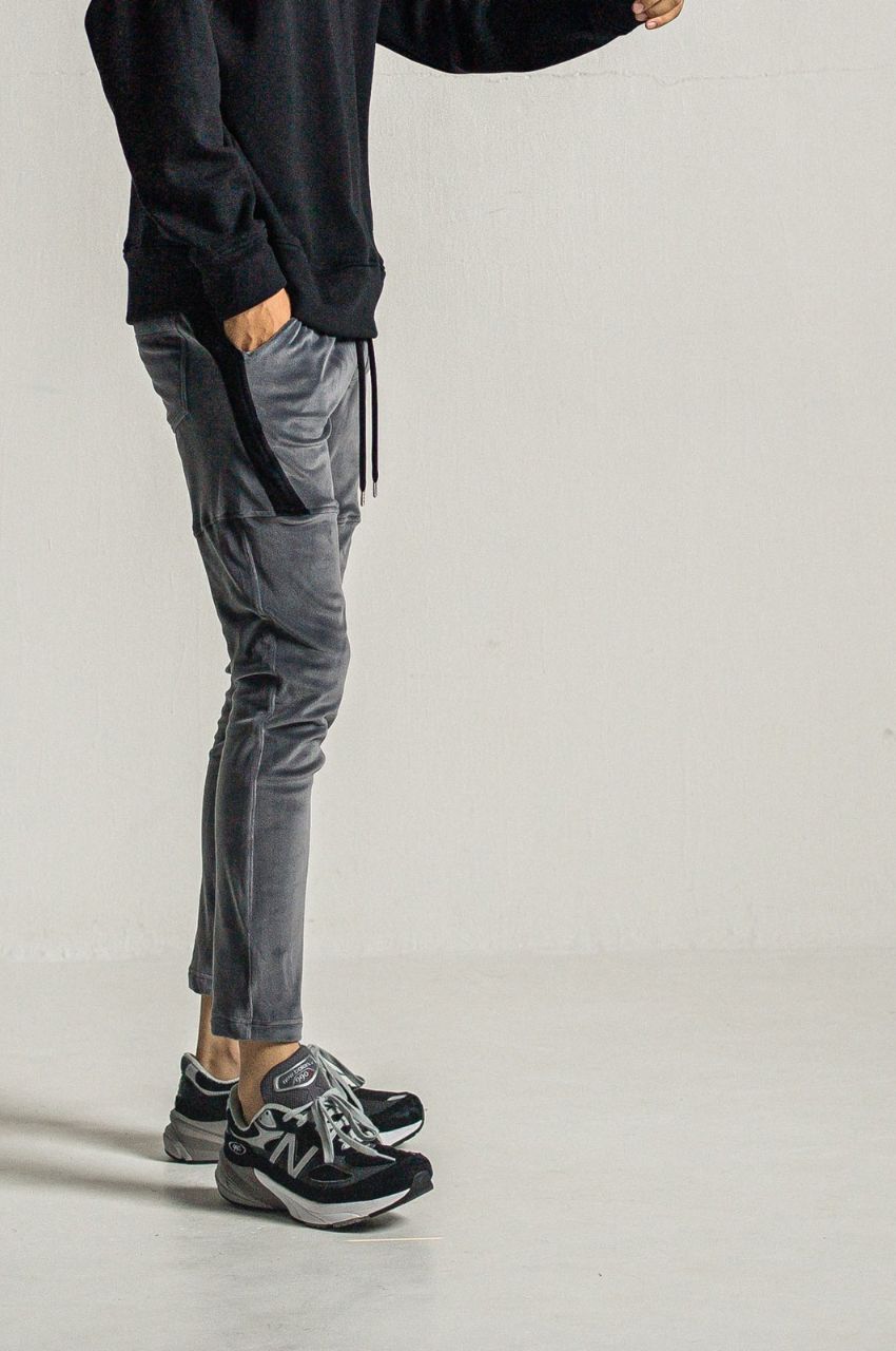 velours TYLER PANTS (CHACOAL) ポリエステル / ストレッチ / エコレザーサイドライン / スラッシポケット / RC34-ST-026BH