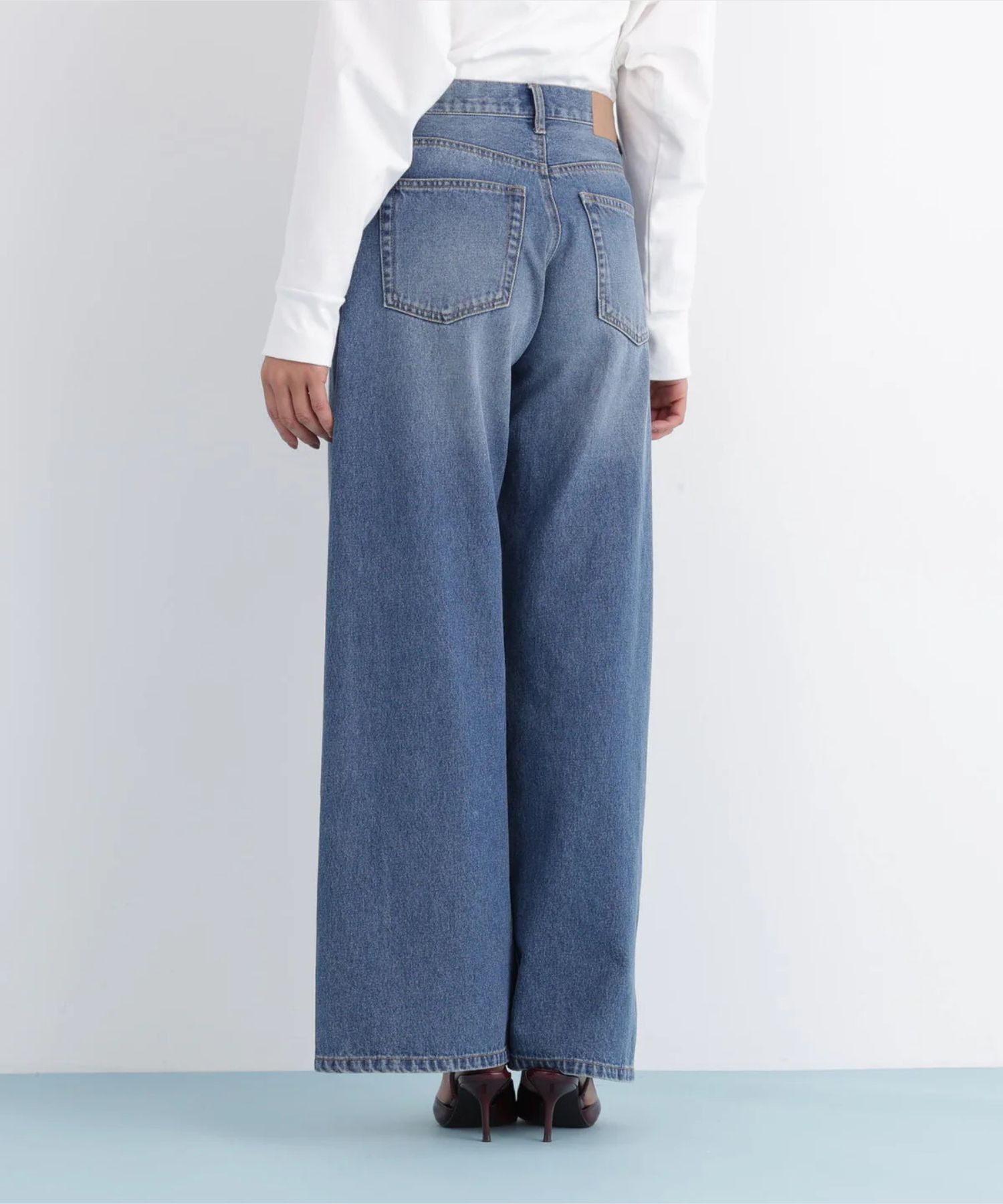 バギーデニムパンツ(インディゴ)コットン100% / ストレッチなし / 前あき / ポケット×5 / 0316130119