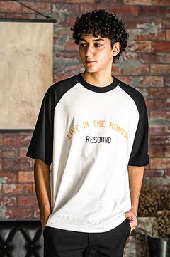 ラグランスリーブTシャツ (ホワイトxブラック) コットン / クルーネック / オーバーサイズ