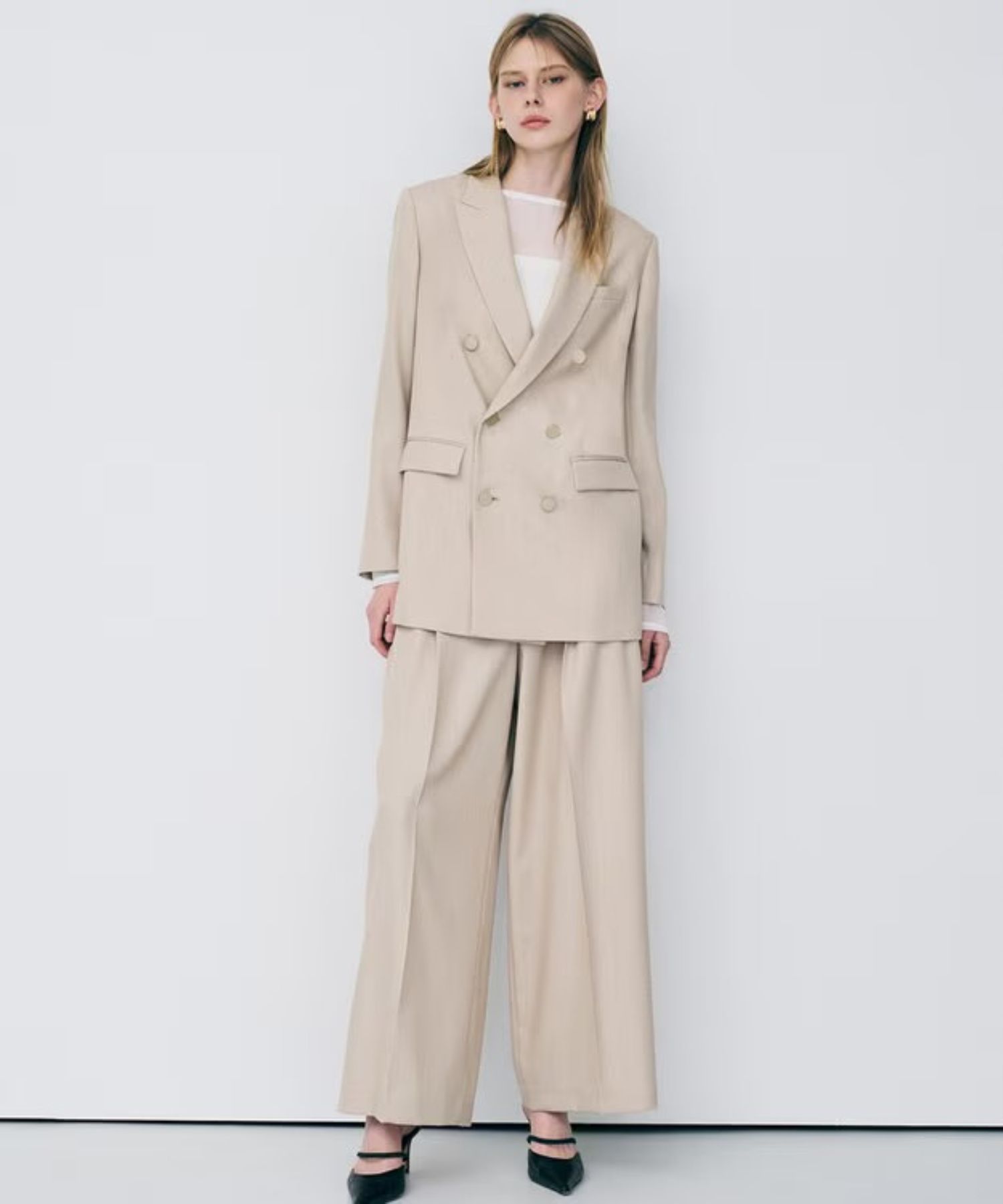 TWドビードスキンブレザー(ベージュ)ポリエステル / 前身頃、袖口にメタル釦 / JKUVGA0815