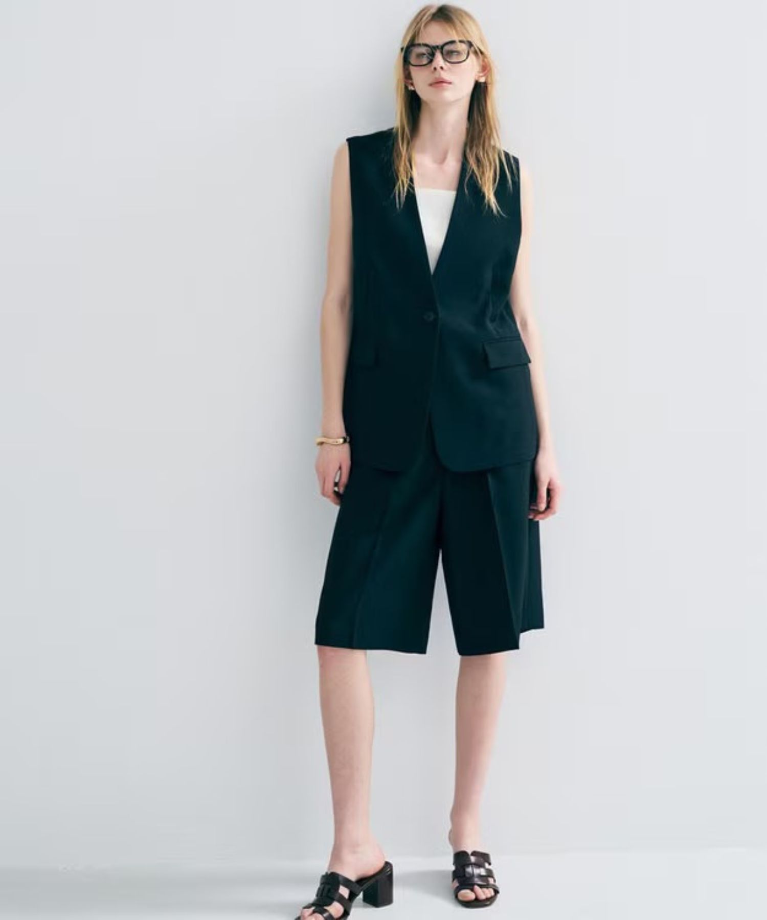 ウォッシャブルドライサップジレ(ブラック) ポリエステル / Iライン / VRUVLM0400