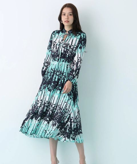 インクフォレストプリントワンピース(ミントグリーン系)ポリエステル / 身頃のみ裏付き / ファスナーなし / 被って着用 / スリットなし / 6140200