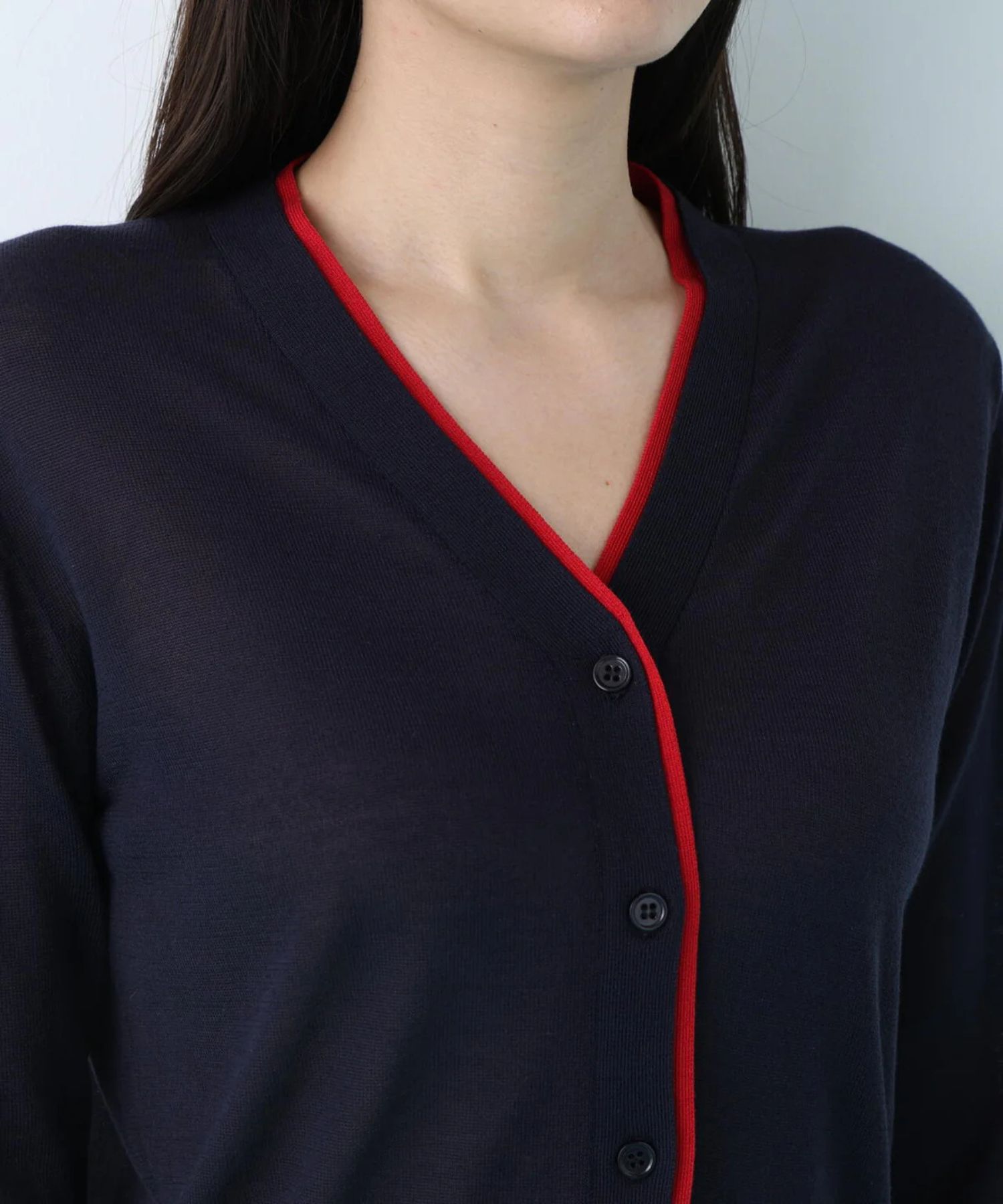 Vネックパレットニットカーディガン(ネイビー)再生繊維 / ウォッシャブル / 手洗い可 / ストレッチあり / 前釦開き / 裏地無し / 0316175211