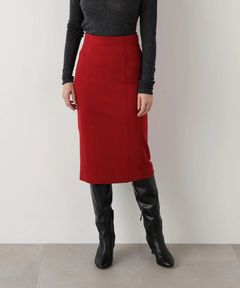 ウールスムースカッティングタイトスカート(レッド)アクリル / ストレッチあり / 裏地付き / 左ファスナー / 膝がすっぽり隠れる丈 / 0315220116