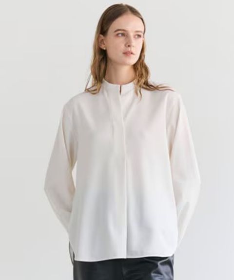 SPHENE / スタンドカラープルオーバーブラウス (Ecru) ポリエステル / 長袖 / ストレッチ  / 手洗可 / BLCWLS0103