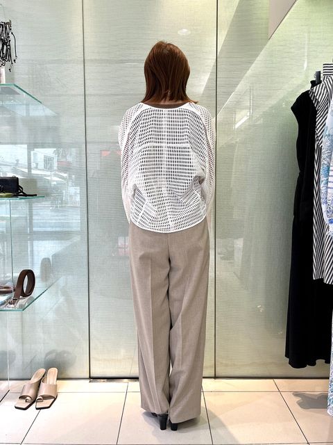 #【MIESROHE × FRAY I.D】白メッシュブラウスをベージュパンツでかっこよく✨