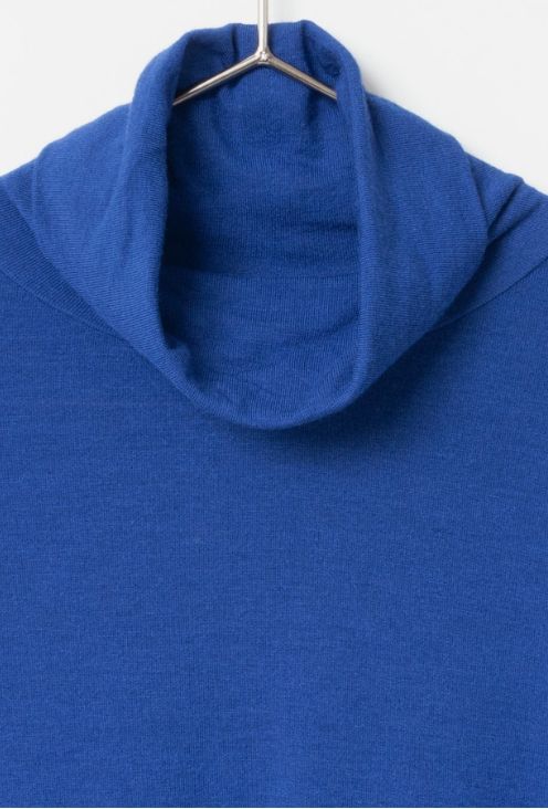Soft turtleneck pullover (ブルー)レーヨン / 柔らかい / 手洗い可 / 薄手 / FK242-70210